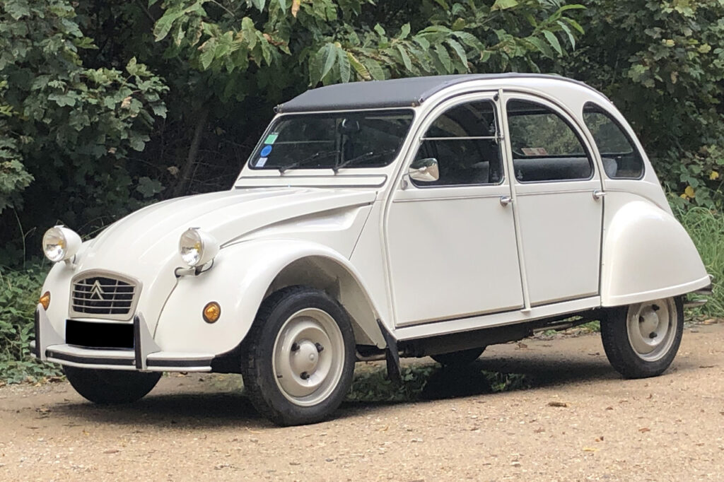  Citroen 2 CV6