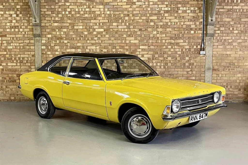 Ford Cortina