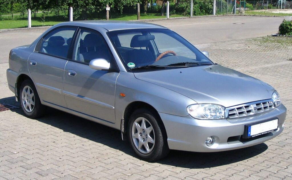 Kia Shuma II