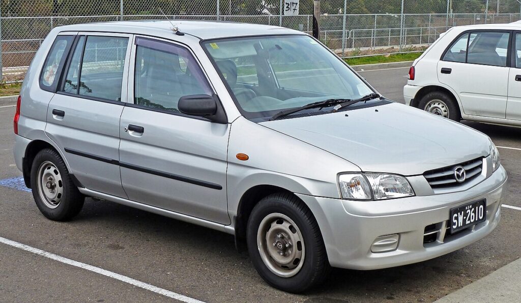 Mazda Demio 