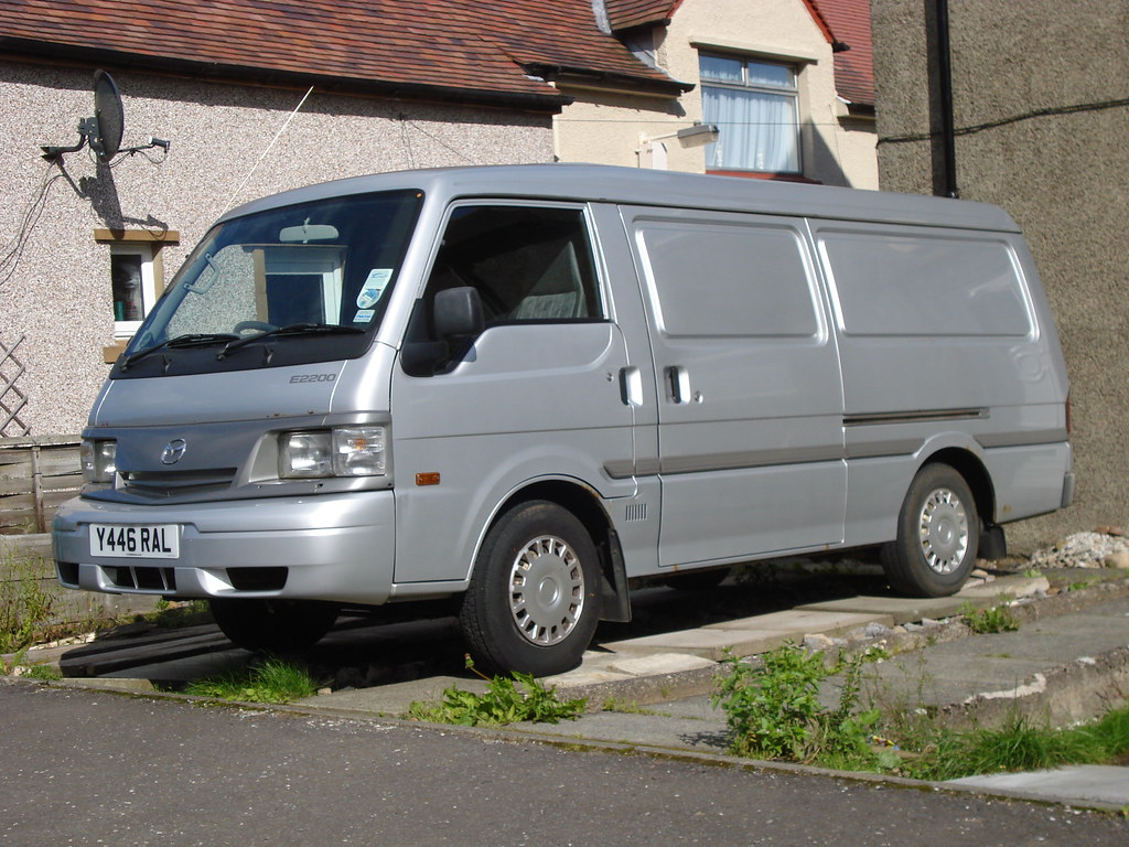 Mazda E2200