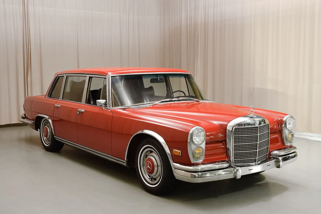 Mercedes-Benz 600