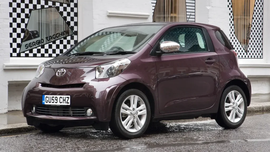 Toyota iQ