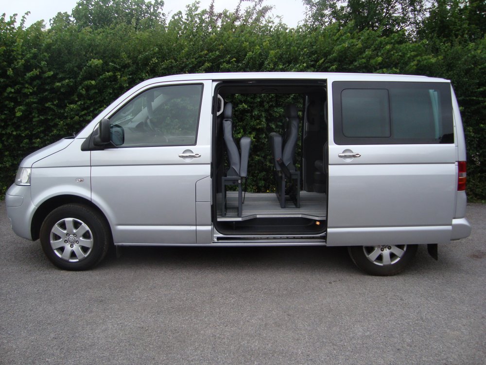 Volkswagen Transporter Shuttle 